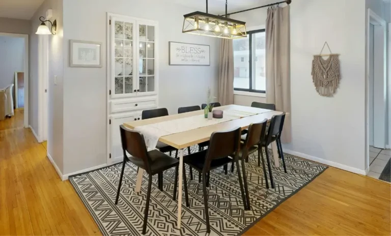 10 Best Light Wood Dining Tables for Your Home